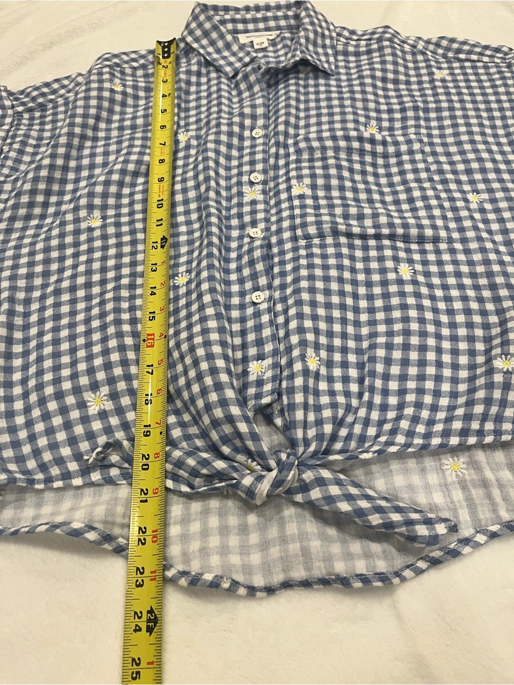 beachlunchlounge Daisy Gingham Tie-Front Top - XS - Picture 7 of 7